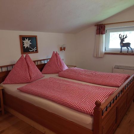 Almstube Fritz Apartment Wald im Pinzgau Luaran gambar